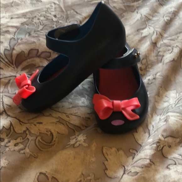 Mini Melissa - Picture 2 of 4